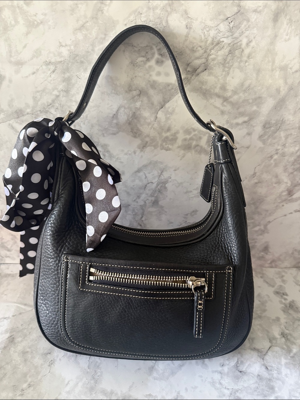 Vintage Coach small Black Leather Shoulder Bag